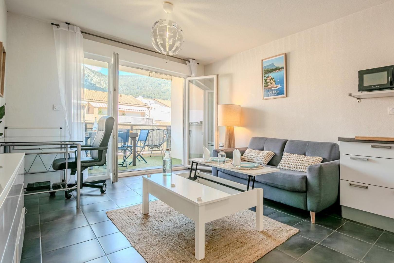 Le Neroli T2 Dernier Etage Avec Terrasse Et Garage Apartment Toulon Bagian luar foto