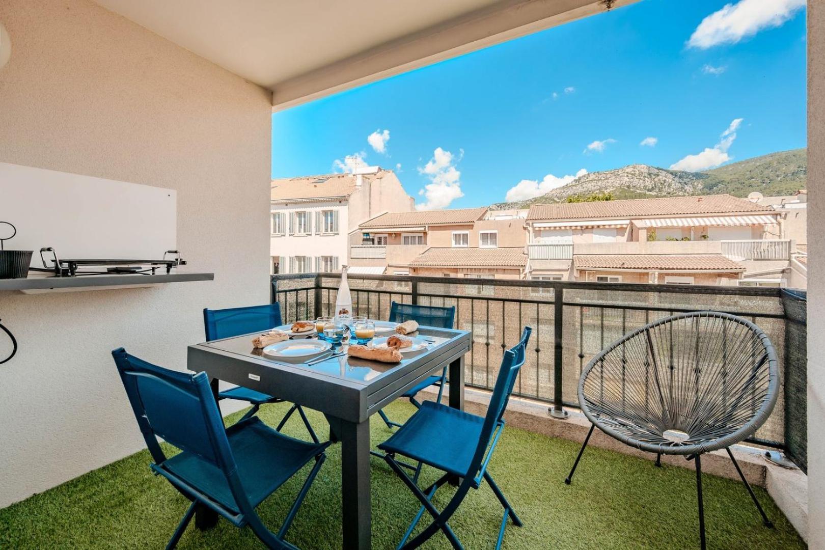 Le Neroli T2 Dernier Etage Avec Terrasse Et Garage Apartment Toulon Bagian luar foto