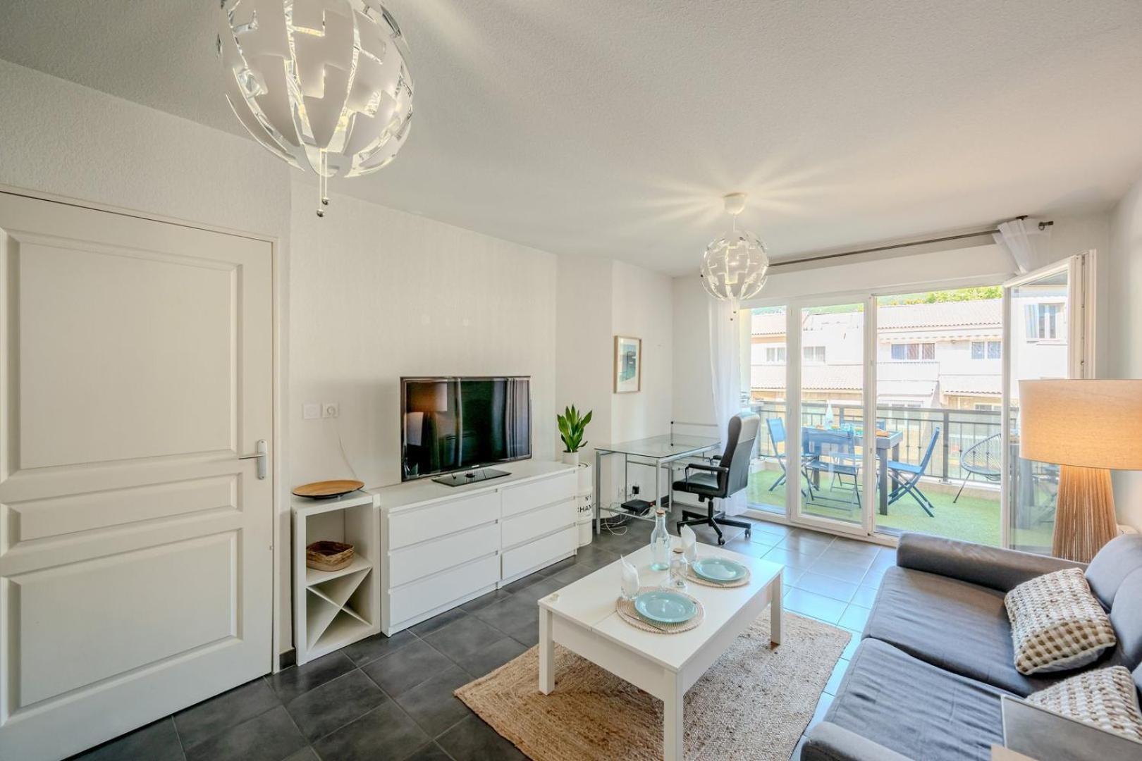 Le Neroli T2 Dernier Etage Avec Terrasse Et Garage Apartment Toulon Bagian luar foto