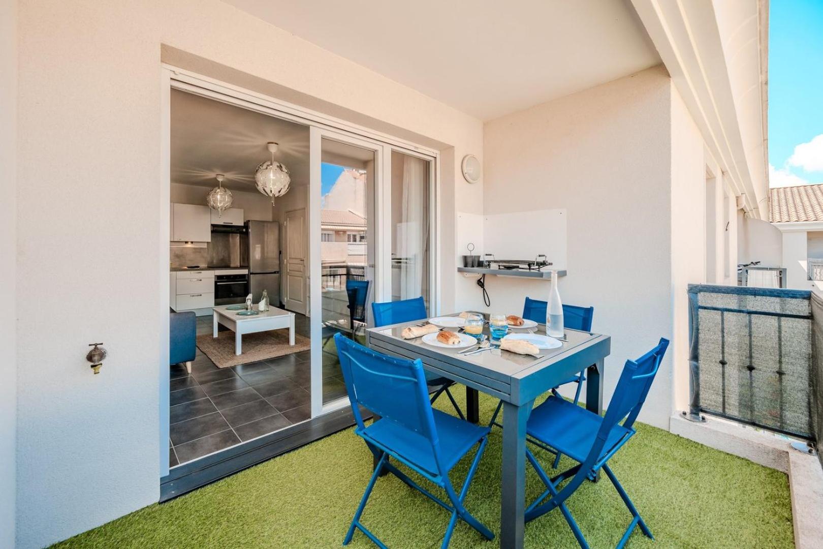 Le Neroli T2 Dernier Etage Avec Terrasse Et Garage Apartment Toulon Bagian luar foto
